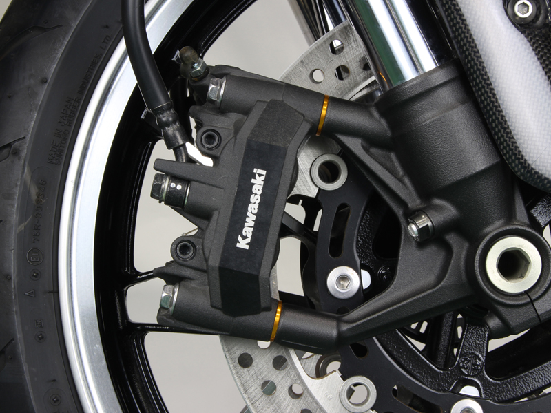 Z900RS/CAFE('2018~)<br/>キャリパーアダプター T=11 - （Z900RS