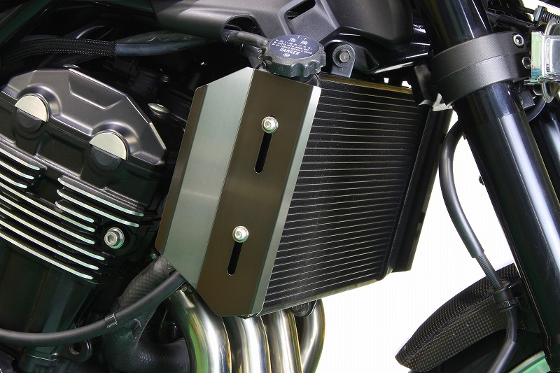 マッスルラインハーフカウル ZZR1100 - （外装パーツ｜ハーフカウル
